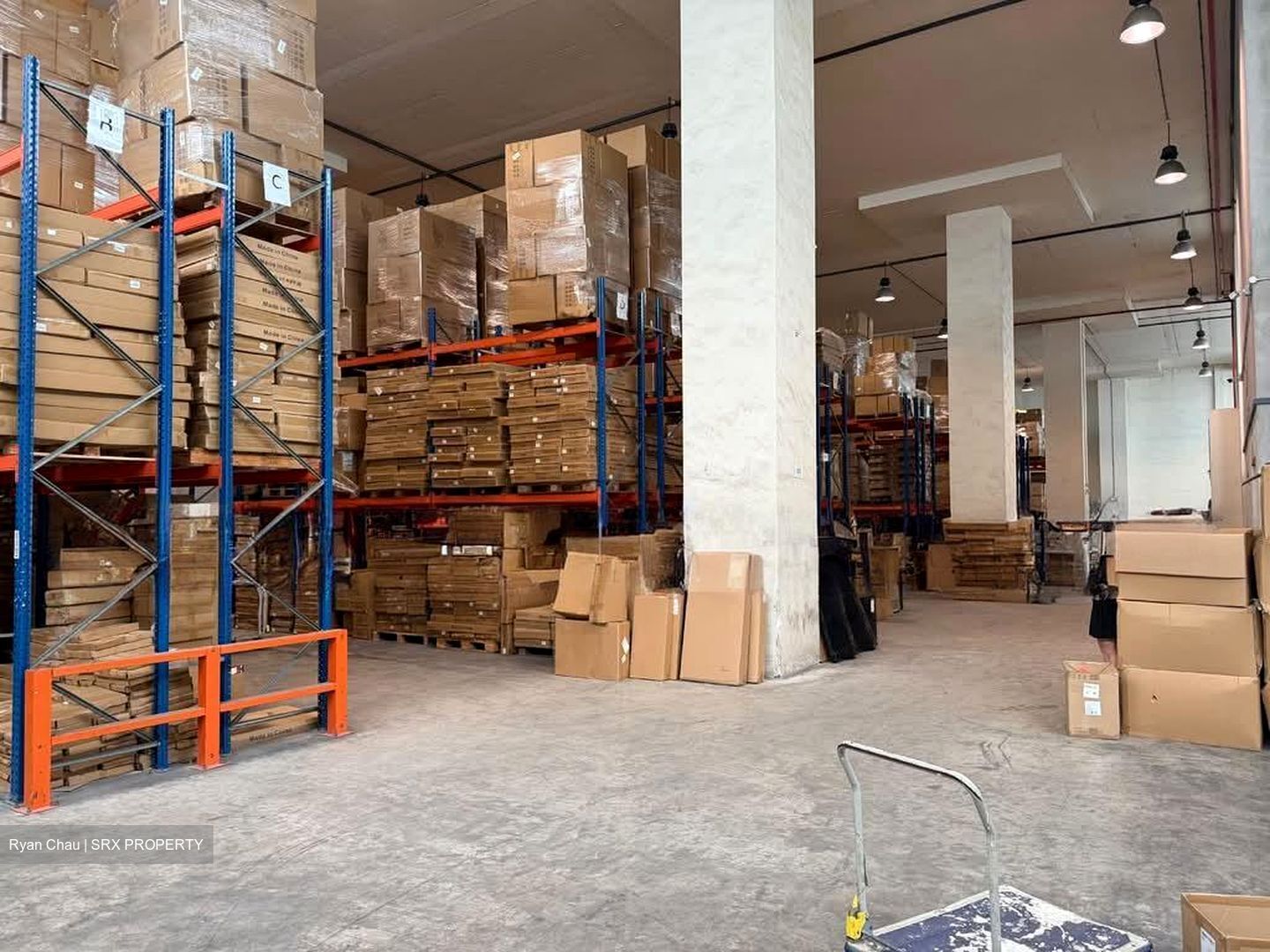 Lok Yang Way (D22), Warehouse #547841741